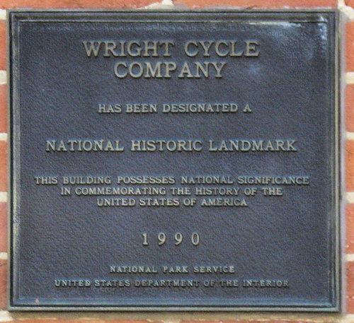 Plaque