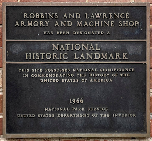 Plaque
