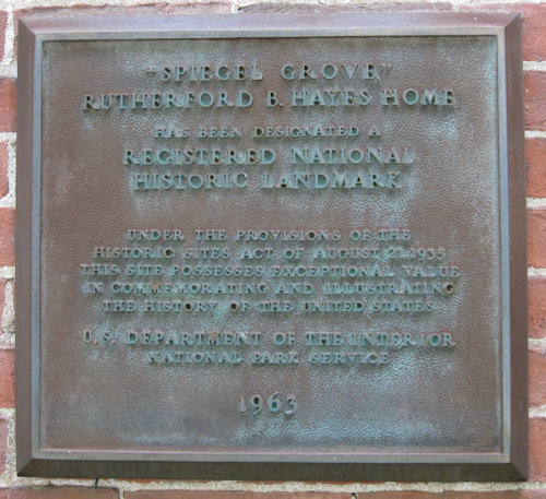 Plaque