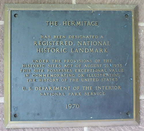 Plaque