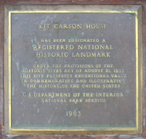 Plaque