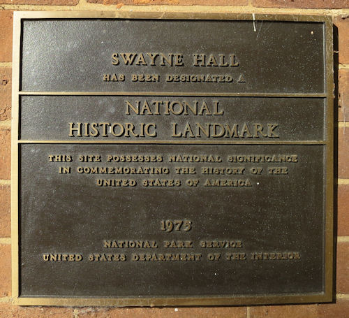 Plaque