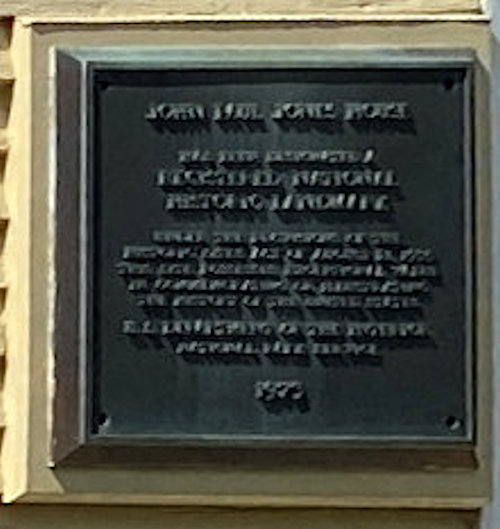Plaque